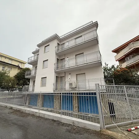 Cristallo 5 Apartment