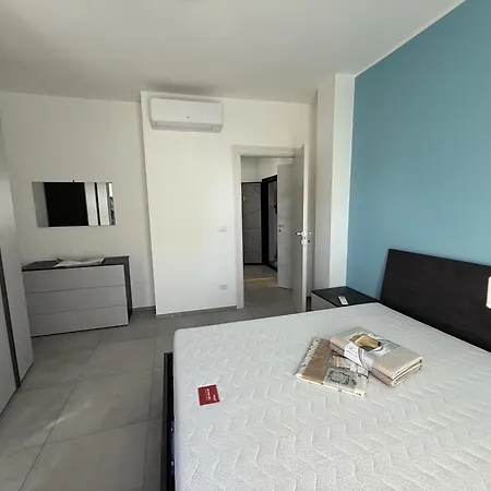Apartment Cristallo *